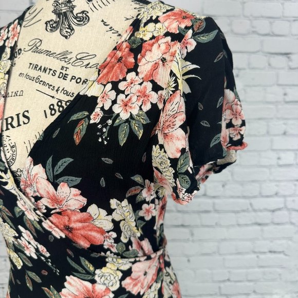 Billabong Floral Wrap Dress (S) - Picture 5 of 6